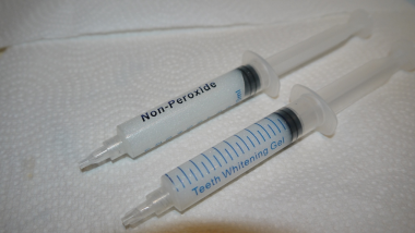 Non-Peroxide Home Whitening Kit - Image 4
